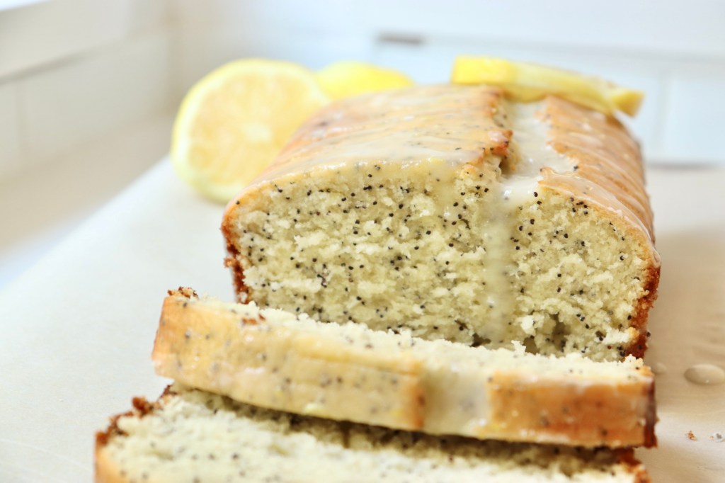 Lemon Poppyseed loaf&nbsp;Cake